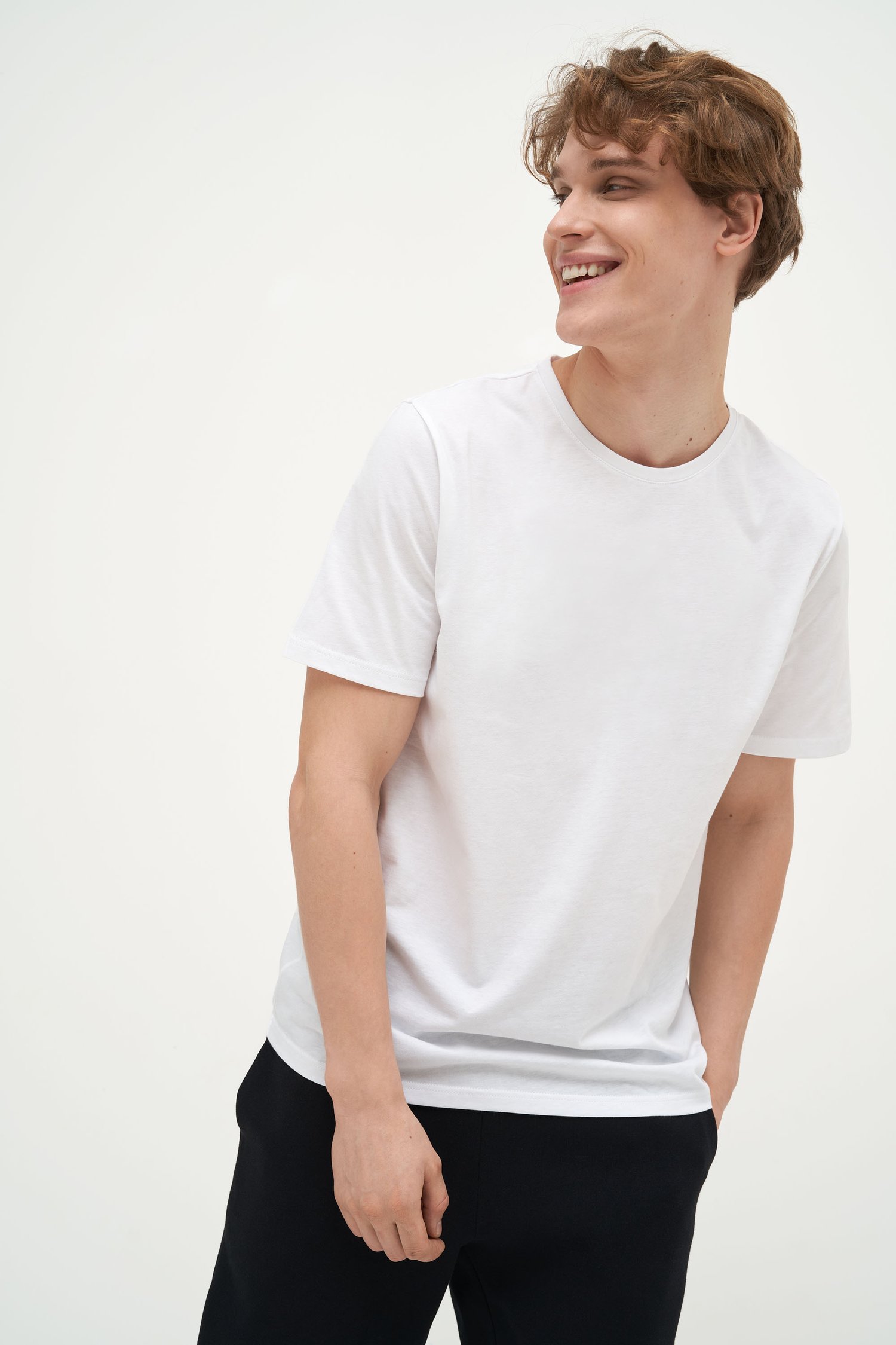 Šukuotinės medvilnės marškinėliai