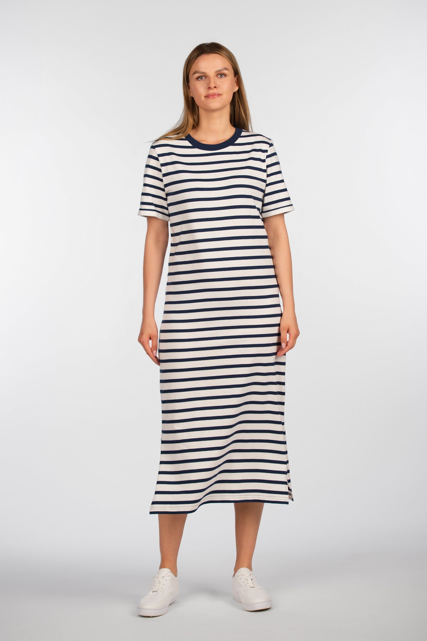 Šukuotinės medvilnės suknelė