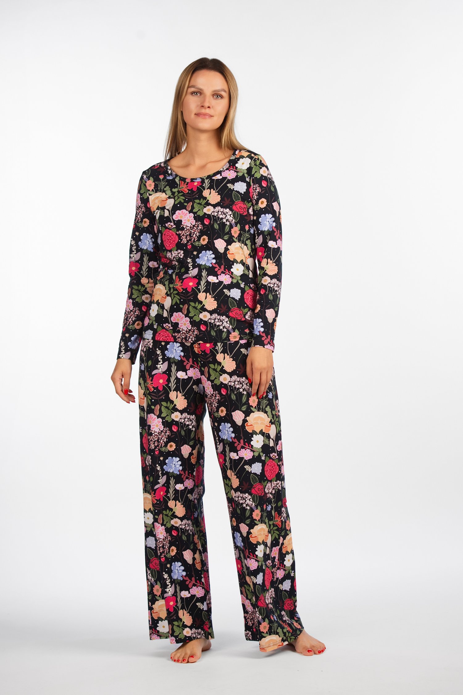 Šukuotinės medvilnės kelnės "Garbanota"