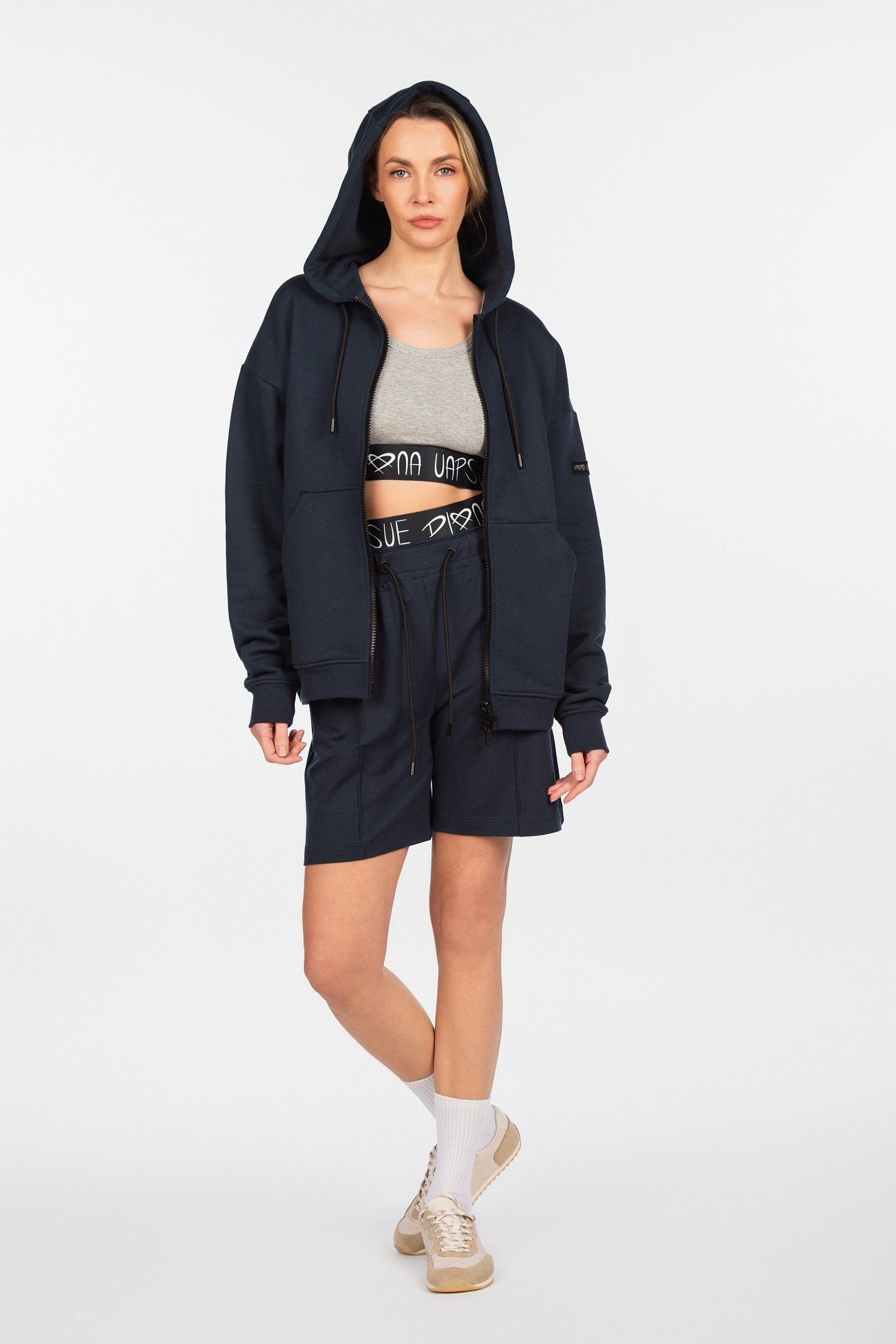 Šukuotinės medvilnės džemperis "Diana Vapsvė"