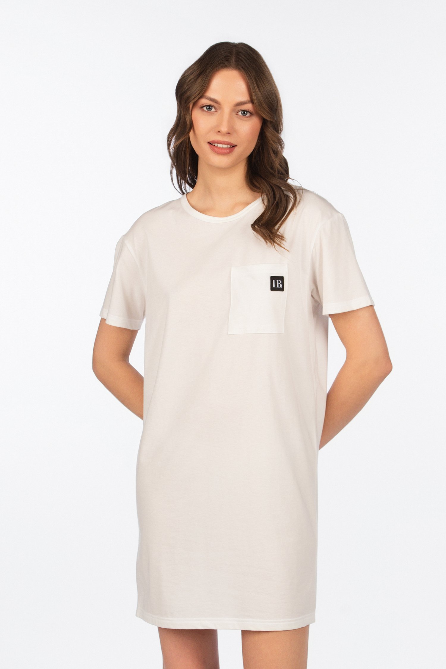 Šukuotinės medvilnės miego - namų suknelė "Indrė Bareikienė"