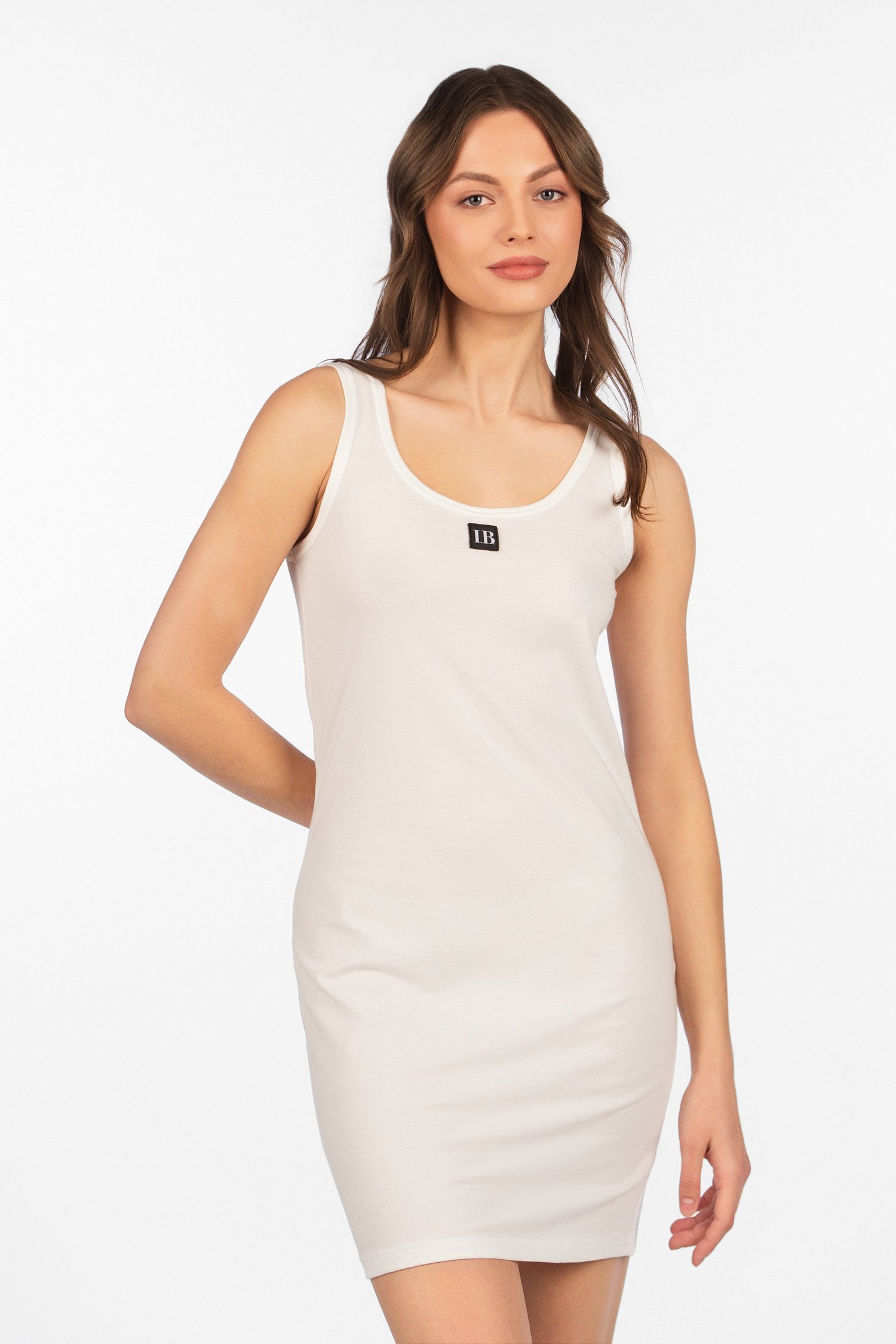 Šukuotinės medvilnės miego - namų suknelė "Indrė Bareikienė"