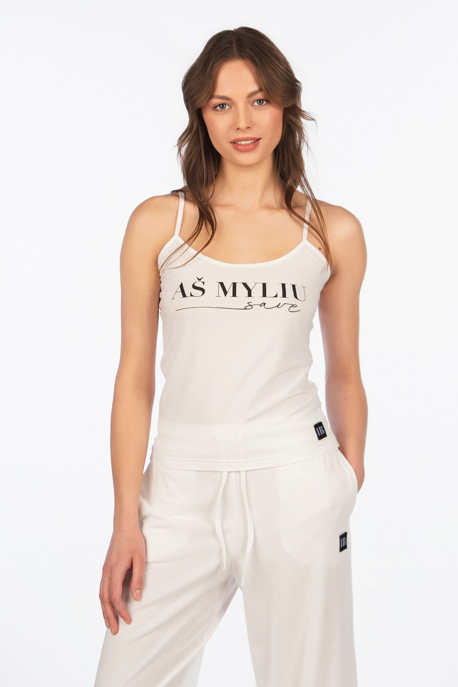 Šukuotinės medvilnės marškinėliai "Indrė Bareikienė"