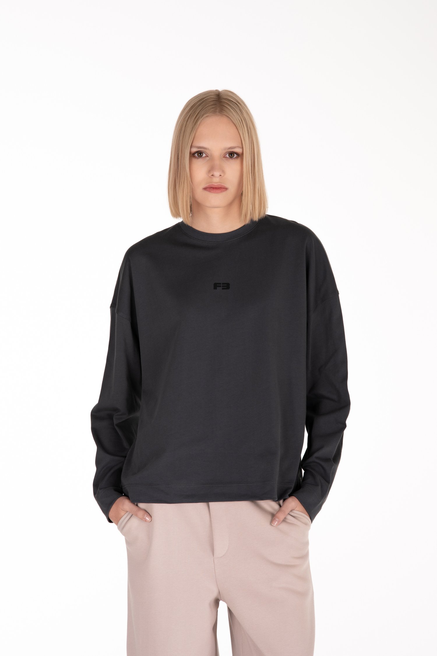 UNISEX marškinėliai su šukuotine medvilne "Raimedas Latvys"