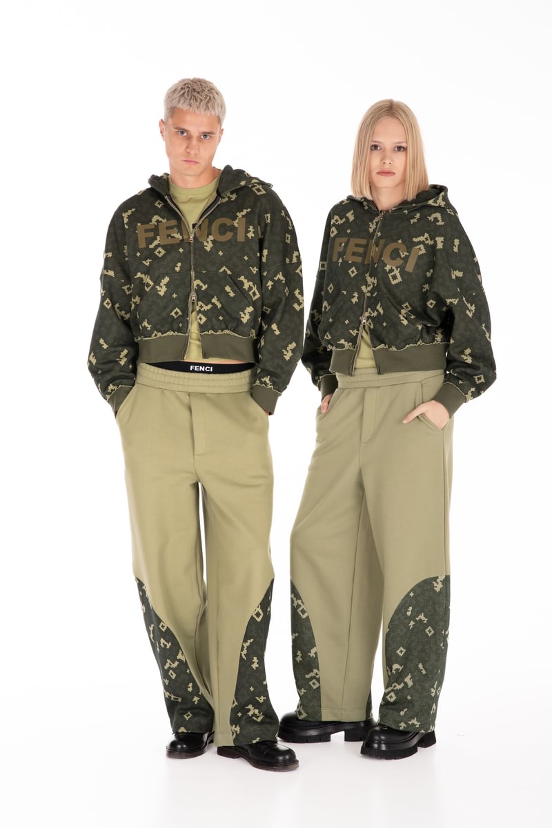 UNISEX šukuotinės medvilnės džemperis "Raimedas Latvys"