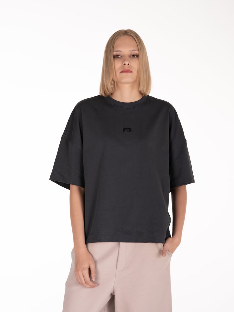 UNISEX šukuotinės medvilnės marškinėliai "Raimedas Latvys"