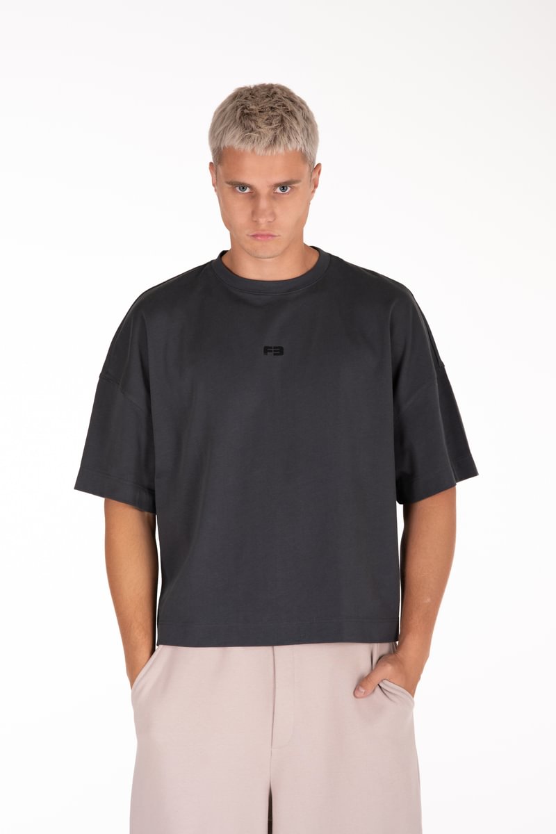 UNISEX šukuotinės medvilnės marškinėliai "Raimedas Latvys"